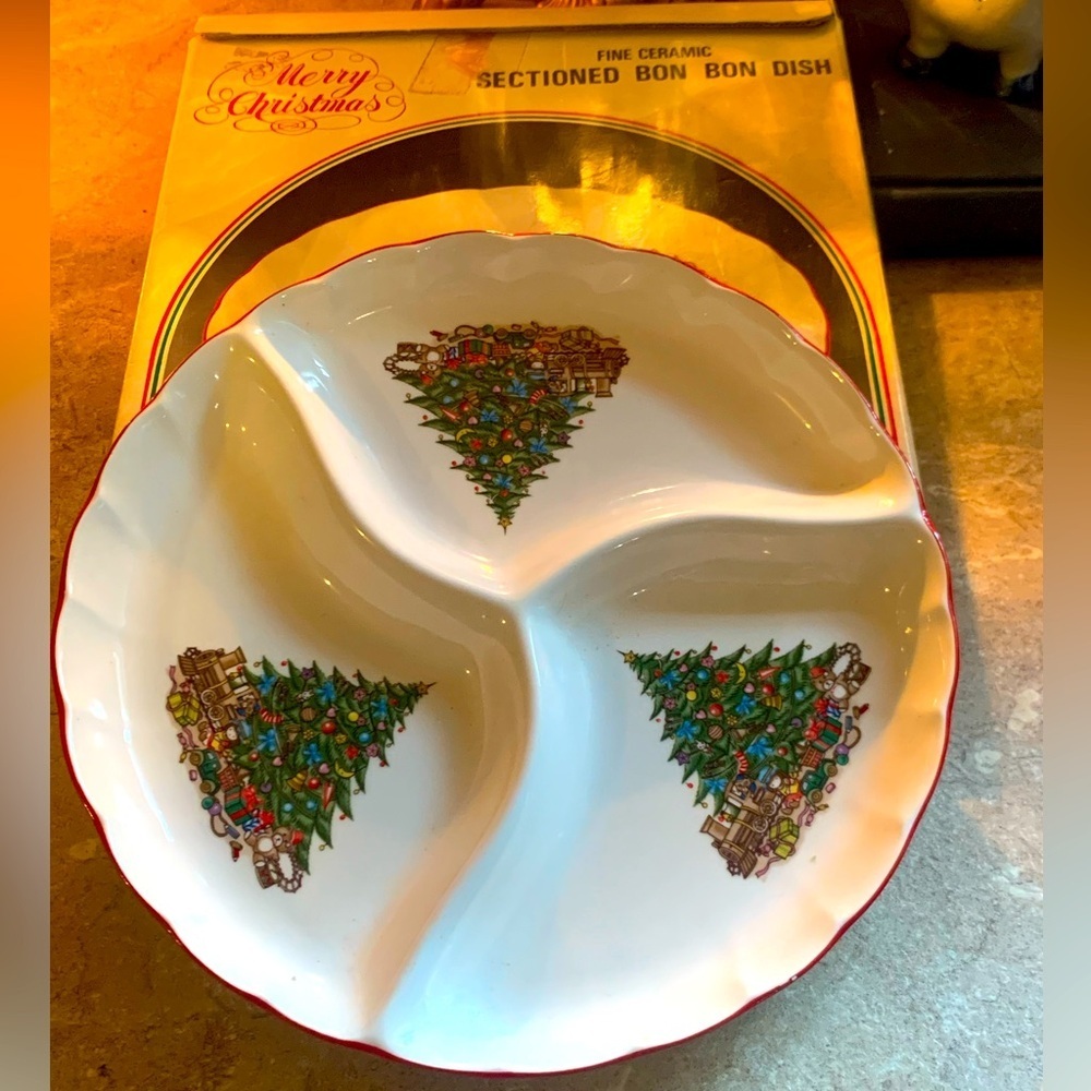 Merry Christmas Ceramic Sectioned Bon Bon Dish Made in Japan - box